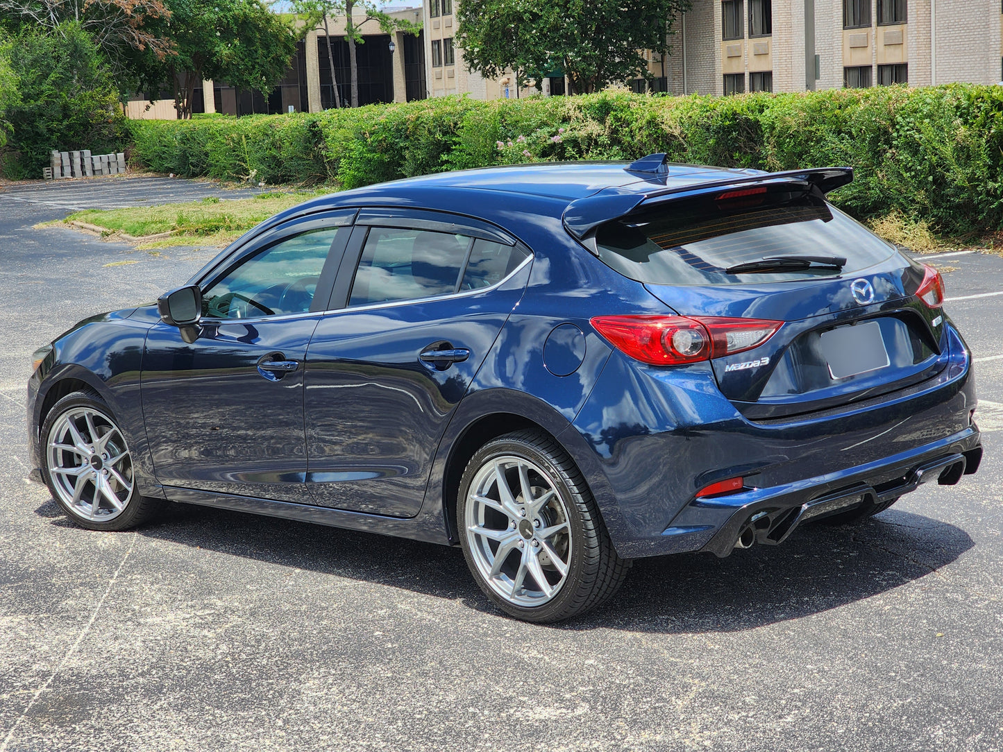 2017-2018 Mazda 3 Hatchback Rear Diffuser - Elite Style Garage